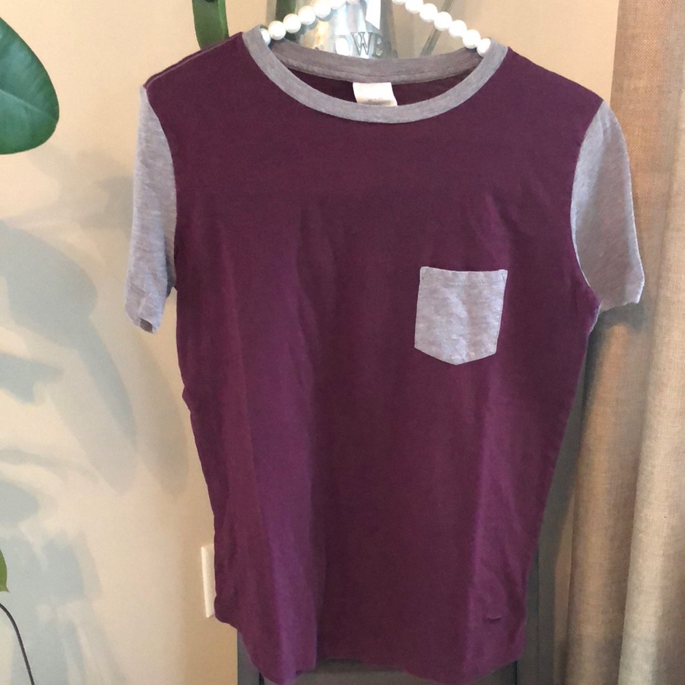 PINK T-shirt